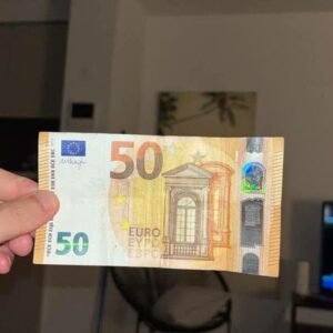 €50 Euro Bills